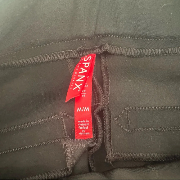 Spanx The Perfect Black Pant Back Seam Ankle Skinny Pants Dressy Ankle Shaping M - Picture 10 of 12